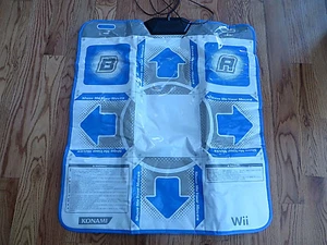 Konami Wii Tanzmatte Pad + Dance Party Challenge Show Me Your Moves LESEN - Bild 1 von 7