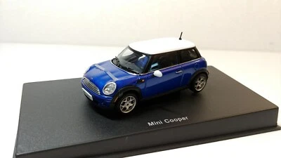 1/43 Autoart, Mini cooper (Blue)  - Image 1 of 4