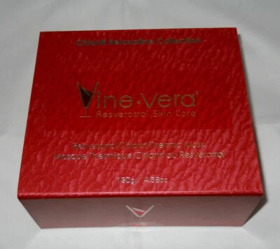Paquete de 3 artículos para el cuidado de la piel Vine Vera Resveratrol: máscara térmica/exfoliación/suero facial Foto 1 de 4