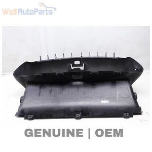 2011-2014 PORSCHE CAYENNE 3.0L - Center Radiator AIR Guide / DUCT 95857532330 - Picture 1 of 6