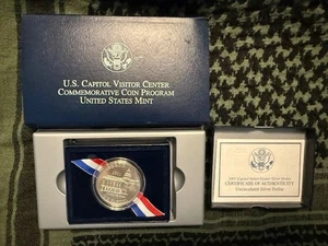 2001 P BU Silver Dollar Commemorative Capitol Visitor UNCIRCULATED US Mint Set - Picture 1 of 8