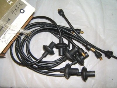 1960 Chevrolet Corvair conjunto de fios de ignição Delco Remy NOS com botas corretas - Imagem 1 de 2