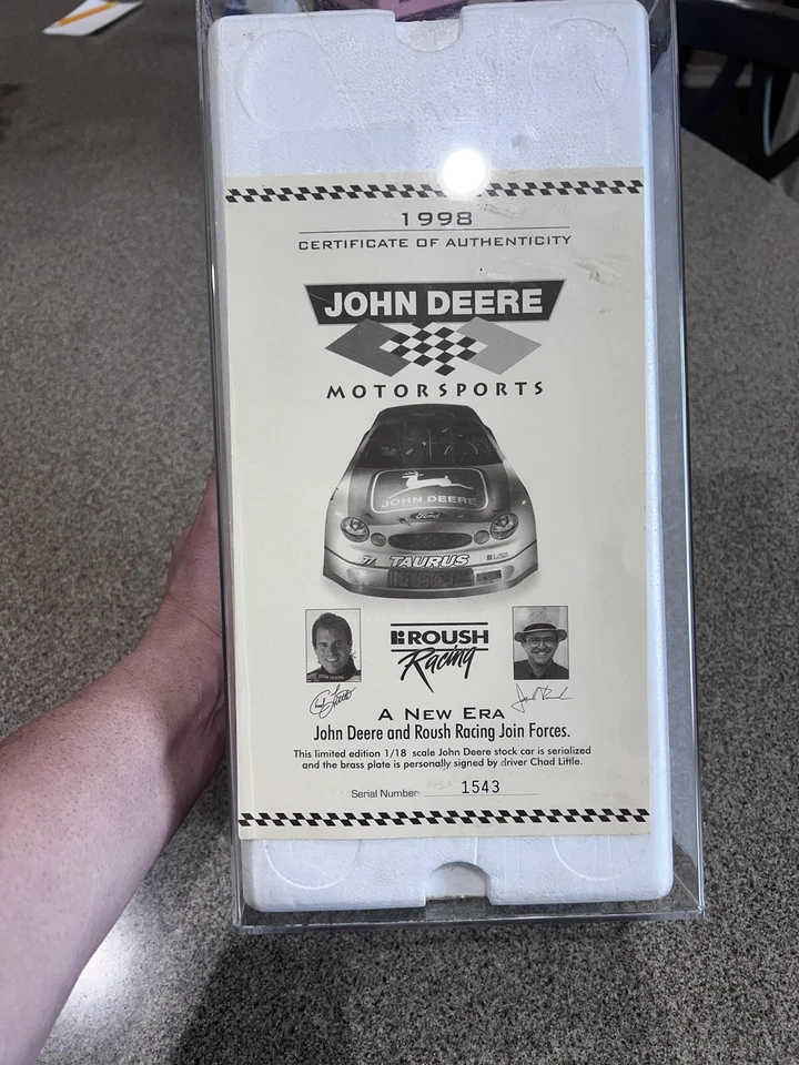 Pontiac 1/18 John Deere Motorsports Chad Little #97 numerado autografiado certificado de autenticidad Foto 1 de 4
