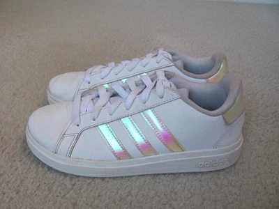 Adidas Girl's White Leather W/ Stripes Athletic/Fashion Sneakers Youth Size 2 - Image 1 of 4