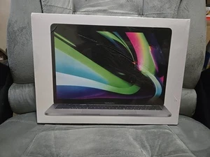 Apple MacBook Pro 13.3 Inch HD M2 Space Gray Laptop 16GB RAM 1TB SSD - Picture 1 of 3