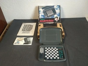 Schachspiel Elektronischer Computer Compact Kasparov - Saitek Versandangebot » - Bild 1 von 14