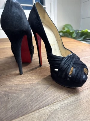 Туфли-лодочки Christian Louboutin размер 37,5 Aborina 150 черные замшевые крест-накрест на платформе - Изображение 1 из 4