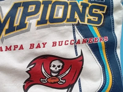 Camiseta oficial Tampa Bay Bucs Super Bowl 37 Foto 1 de 4