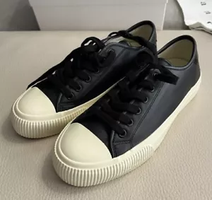 Sandro Unisex Low Top Leather Sneaker - M7.5/EU40, M8.5/EU41 - MRSP$380 - Picture 1 of 10