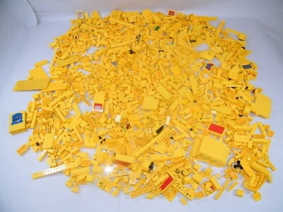 5 LBS LEGO; USED PARTS, BRICKS, BLOCKS, PLATES, NO MINI FIGS, 95% LEGO YELLOW 2 - Image 1 of 4