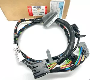 Land Rover Discovery 5 (2017 -) L462 Tow Bar Wiring LR146573 OEM & Brand New - Picture 1 of 3