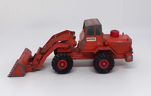 Vintage Matchbox Kingsize #K-3 Hatra Tractor Shovel Red Die Cast Model - Picture 1 of 8