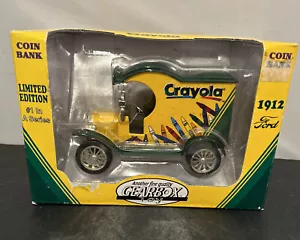 1998 Gearbox Limited Edition Coin Bank - 1912 Ford Crayola Truck - # 1 - Rare - Picture 1 of 7