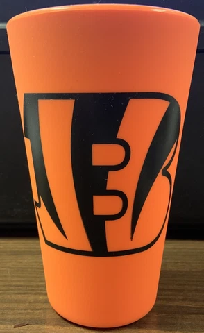 CINCINNATI BENGALS ORANGE 16 OZ SILICONE PINT GLASS NEW WINCRAFT 🐯 Cover