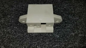 Prestolite Spannungsregler Halter A009099478 Militärfahrzeug - Bild 1 von 4