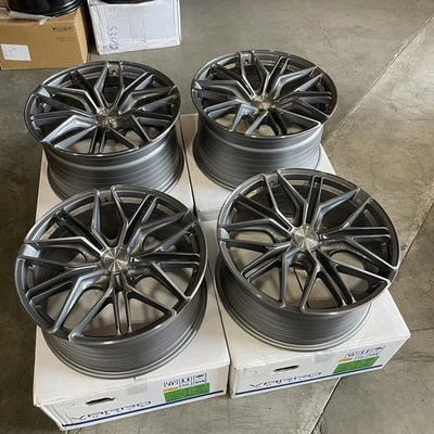 Used 22x9/22x10.5 Varro VD49X 5x120 Fit BMW X5 X5M E70 F15 X6 E71 F16 30/40 72.6 - Image 1 of 4