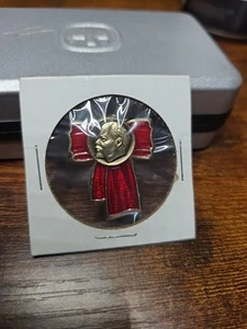 UDSSR SOWJETISCHE ANSTECKNADEL ABZEICHEN. LENIN AUF ROTER SCHLEIFE - Bild 1 von 4