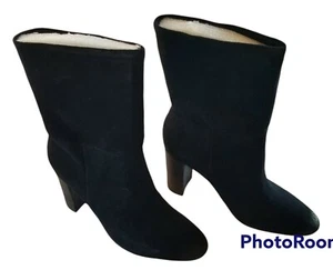 Women's Neiman Marcus Brand Black Suede Ankle Boots Block Heel Size 5 1/2 M NWB - Picture 1 of 12
