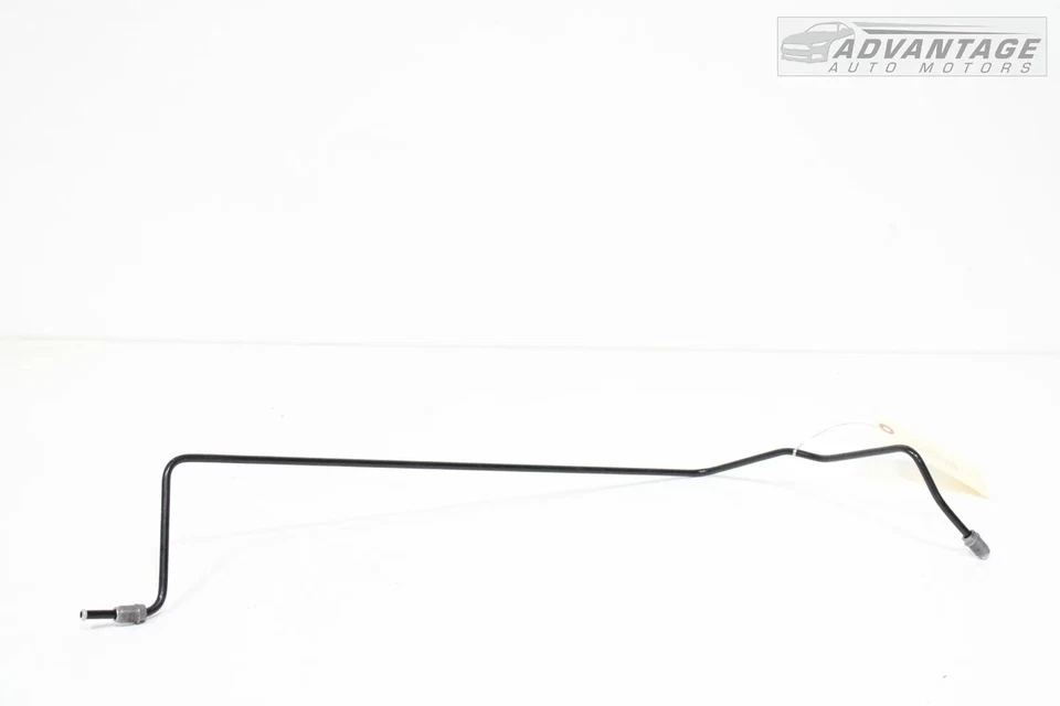 Audi A3 2017-2020 2,0 L L4 8 V cilindro de freno a tubo de freno hidráulico OEM Foto 1 de 4