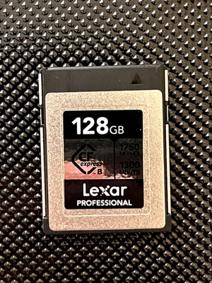 Lexar 128GB Professional CFexpress Type B Silver Series Memory 128GB - Image 1 of 4