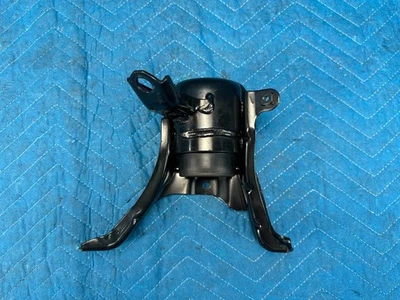 Toyota Prius Corolla Front Engine Mount Passenger's Side 2016-2022 OEM - Image 1 of 4