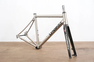 M (Medium) Lynskey R240 Titanium Disc Brake Road Frameset - Picture 1 of 13