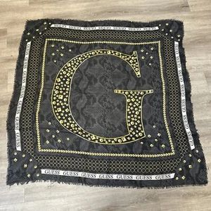 Mantón envolvente bufanda cuadrada gris con logotipo GUESS 128 cm X 128 cm - Imagen 1 de 7