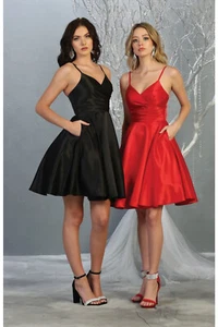 Vestido de cóctel con correa de espagueti - Imagen 1 de 21