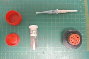 MATRIX Military Connectors MB14A-1811SX 8332 5100-001-0016 M39029/5 - Afbeelding 1 van 7