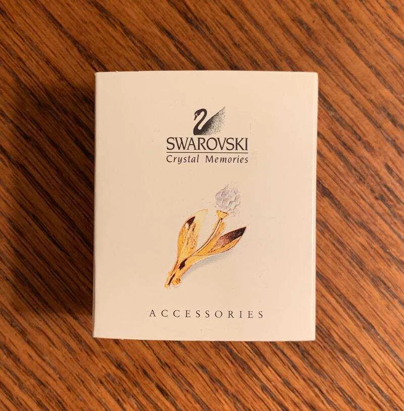 Swarovski Crystal Rose Pin Brooch Flower Gold Stem Signed MultiFaceted