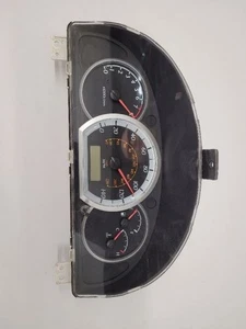 2004 04 05 2006 06 SUZUKI FORENZA SPEEDOMETER CLUSTER MPH AT  - Picture 1 of 7
