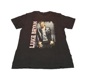 2015 Luke Bryan Kick the Dust Up Tour T-shirt Size M - Picture 1 of 2