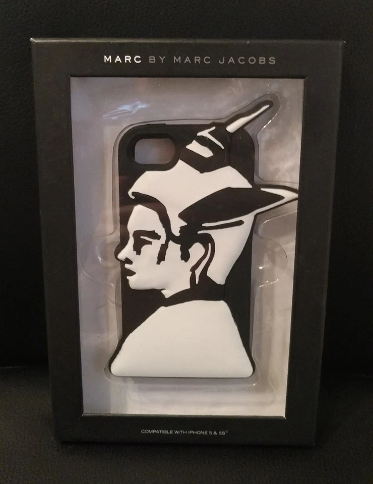 MARC JACOBS ASTRONAUT MOBILE FUNDA IPHONE 5 Y 5S PROTECTORA GOMA APPLE NUEVA Foto 1 de 3