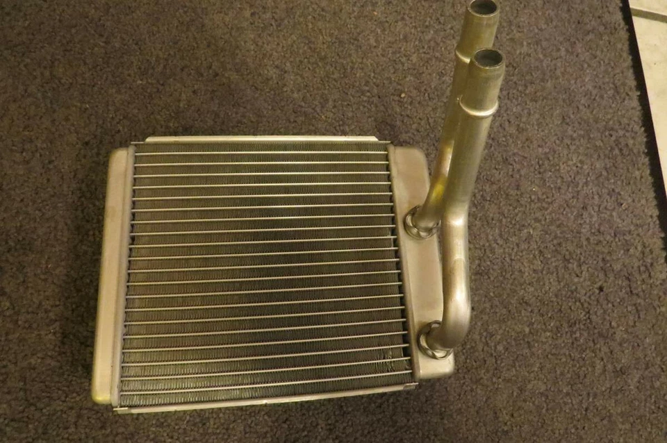 Heater Core for Expedition, Lincoln Navigator, PickupPart Number 9010025 - Image 1 of 1