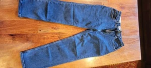 EVERLANE • Curvy Cheeky Jean • Crop 26.5 •Straight Fit • Size 30 • NEW w/ Tags - Picture 1 of 5