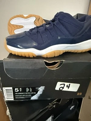 Air Jordan 11 Retro Bajo Azul Marino Goma Talla 5 528895-405 Foto 1 de 2