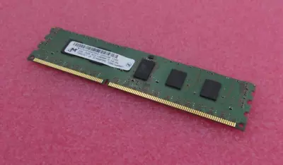 Micron MT9JSF25672PZ-1G4D1BB 2GB PC3-10600R DDR3 Reg ECC CL9 240-Pin Memory - Image 1 of 4