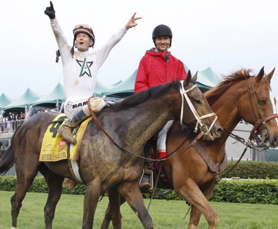 Foto 8 x 10 Super Saver 2010 ganador del Derby de Kentucky Calvin Borel carreras de caballos Foto 1 de 1