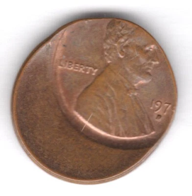 1979-D LINCOLN CENT 25% OFF CENTER * VERY NICE UNC. * BASICALLY FULL DATE !! # 3 - Image 1 of 2