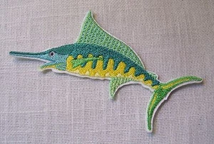 AUFNÄHER PATCH BESTICKT Thermo-Applikation ** 4 x 10 cm ** FISCH HAI MEER - Bild 1 von 1