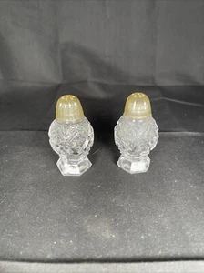 Lovely Cut Glass Salt N Pepper shakers w/plastic lids - Picture 1 of 3