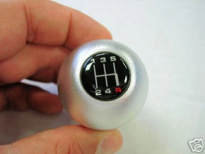 MITSUBISHI ECLIPSE PLATA PERILLA DE CAMBIO BILLET 5 VELOCIDADES  Foto 1 de 3