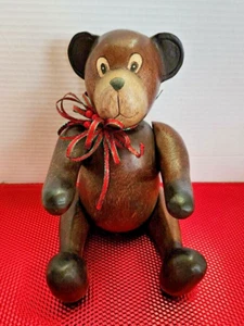 Oso de peluche navideño articulado de madera vintage con brazo, patas y cabeza móviles - Imagen 1 de 7