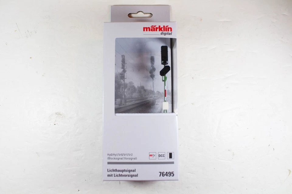 Märklin 76495 Lichthauptsignal mit Lichtvorsignal Digital, mfx, Neuware. - Bild 1 von 1