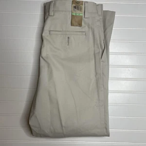 New Men's Dockers Easy Khaki Classic Fit D3 Pleated Pants Light Beige 34x30 - Picture 1 of 7
