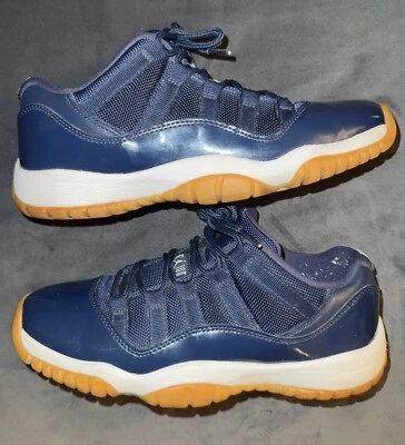 Jordan 11 Retro Bajo 'Midnight Navy' Talla 7W 5.5Y Foto 1 de 4