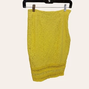 Project Runway Bright Yellow Lace Pencil Skirt Size 2 - Picture 1 of 7