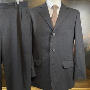 Versini 40R 34 x 32 2 Piece 100% Wool Charcoal Gray 3 Button Suit *FLAWS* - Picture 1 of 14