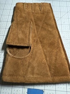 Bob Allen Rifleman's Glove  Size Small  Chestnut Color AS SHOWN - Picture 1 of 7