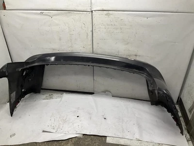 17-24 Chrysler Pacifica Rear Bumper Cover w/ Park Assist & Blind Spot Q Foto 1 de 4